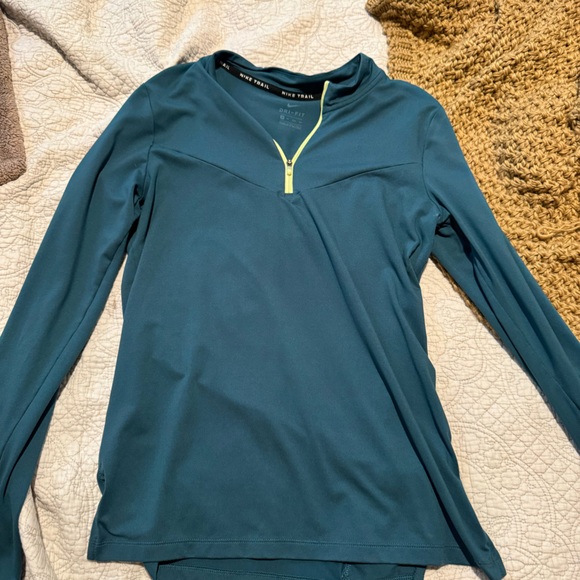 Nike trail pullover - Picture 1 of 2